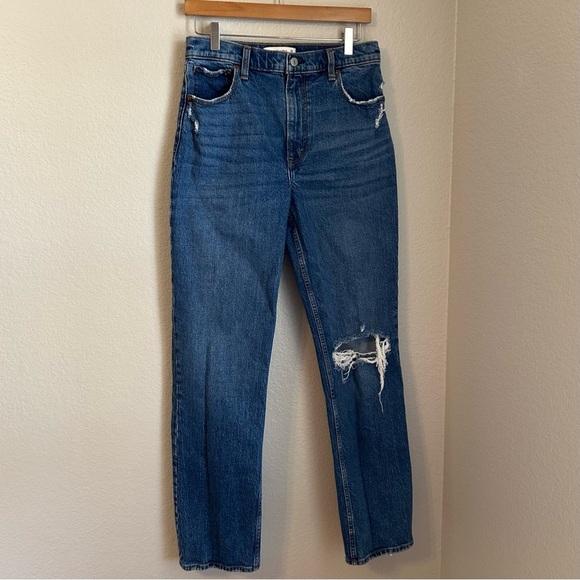 Abercrombie & Fitch Denim - Abercrombie & Fitch The 90’s Slim Straight Ultra High Rise Distressed Jeans, 29L